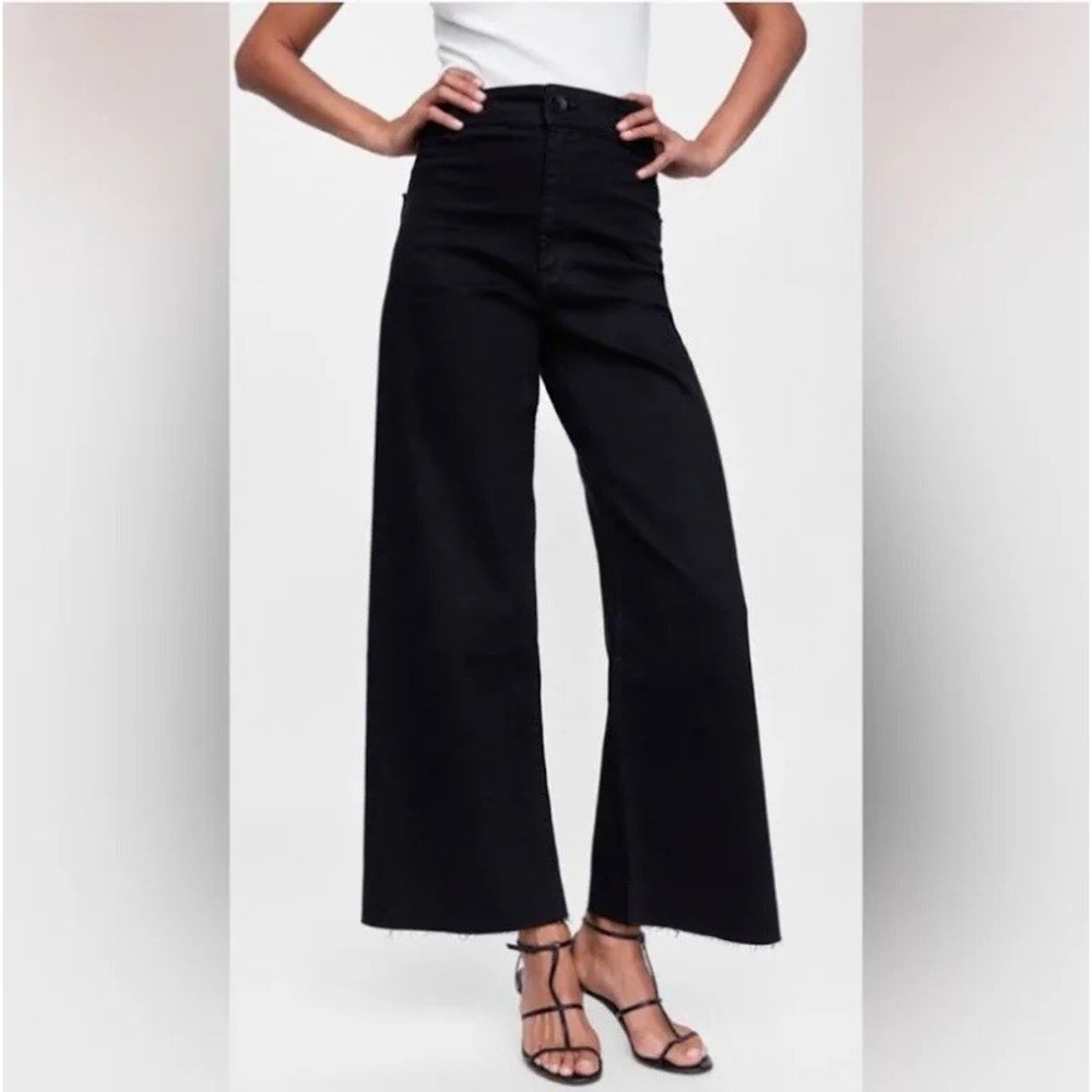ZARA The Marine Straight High Rise Wide Leg Jeans Size 6 Black Raw Hem